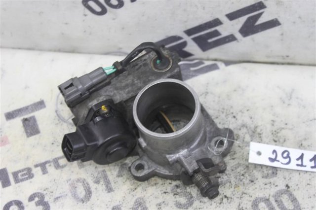 Дросільна заслінка в зборі 8967221020 TOYOTA