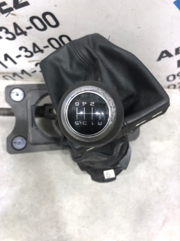 Важіль КПП 8K0711055K VAG