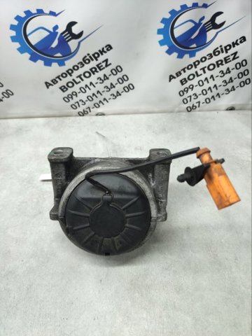 Ліва подушка двигуна 8R0199381B VAG