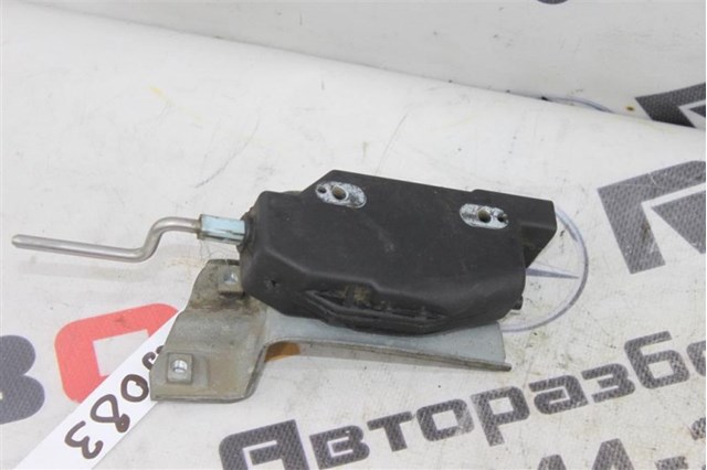 Мотор-привід відкриття лючка бака 90568457 OPEL