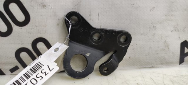 Деталі люків облицювання кузова 91350CG010 NISSAN