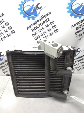 Клапан TRV, кондиціонера 922005Z010 NISSAN