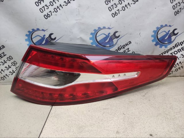 Задній правий стоп 924024U010 HYUNDAI