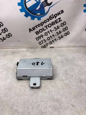 USB-розгалужувач 961201H700 HYUNDAI
