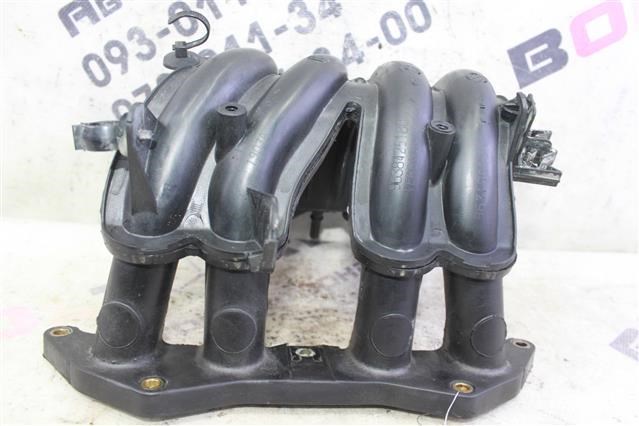 Колектор впускний 9638425180 PEUGEOT