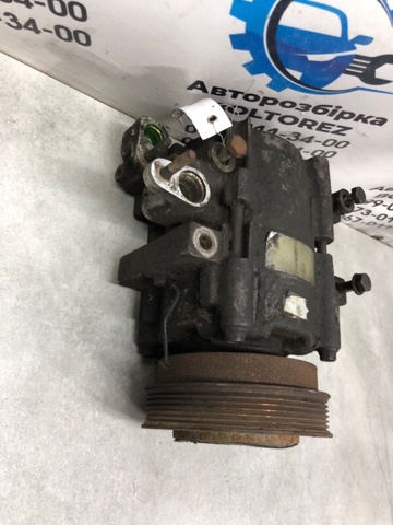 Насос кондиціонера 9770126200 HYUNDAI