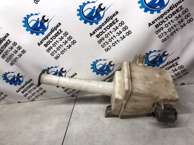 Бачок омивайки 9862026000 HYUNDAI