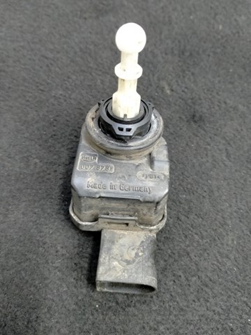Регулятор висоти фари A0008201608 CHRYSLER