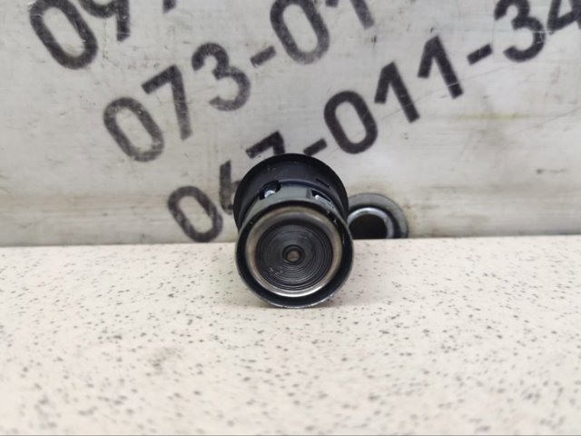 Розетка прикурювача A0008202853 MERCEDES