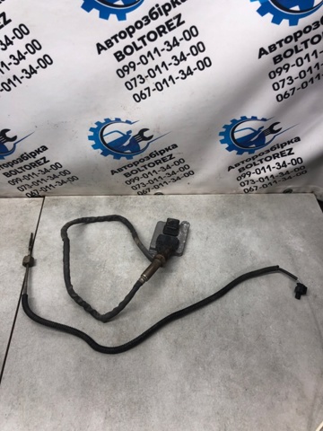 Датчик оксидів азоту NOX, задній A0009059703 MERCEDES