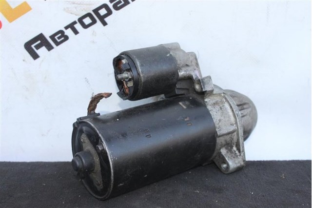 Стартер автомобільний A0051511301 MERCEDES