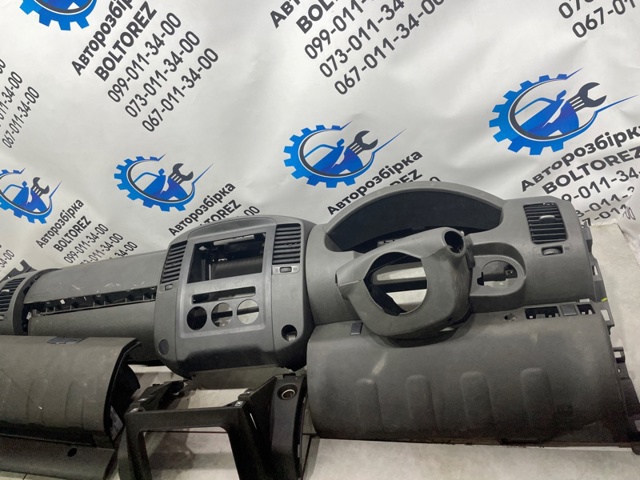 Циліндр гальмівний, головний A0054309101 MERCEDES
