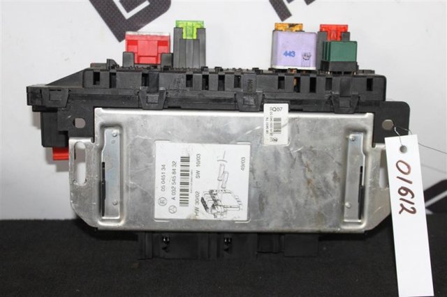 Блок управління сигналами SAM A0325458432 MERCEDES