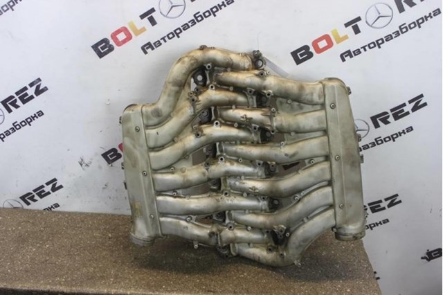Колектор впускний A1371400101 MERCEDES