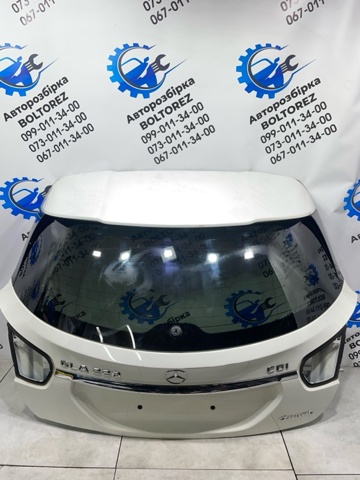 Задні двері багажника A1567401300 MERCEDES