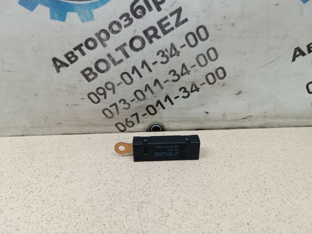 Фільтр перешкод посилювача антени A1568200089 MERCEDES