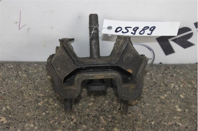 Подушка (опора) двигуна, ліва A1632400117 MERCEDES