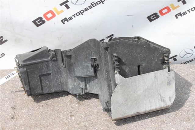 Корпус блока запобіжників A1635400224 MERCEDES