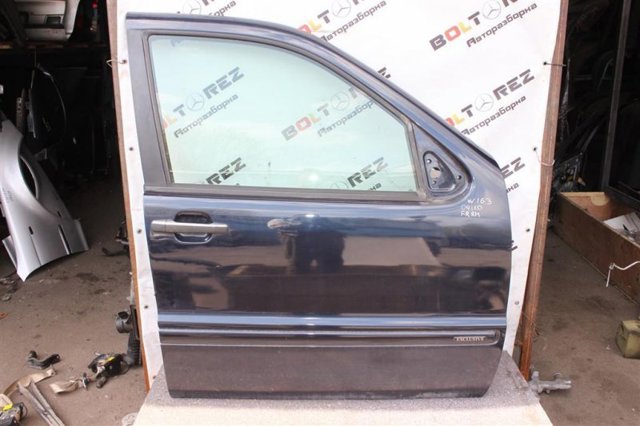 Дверка передня права A1637201605 MERCEDES