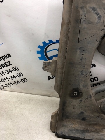 Скло кришки багажника A1637400657 MERCEDES