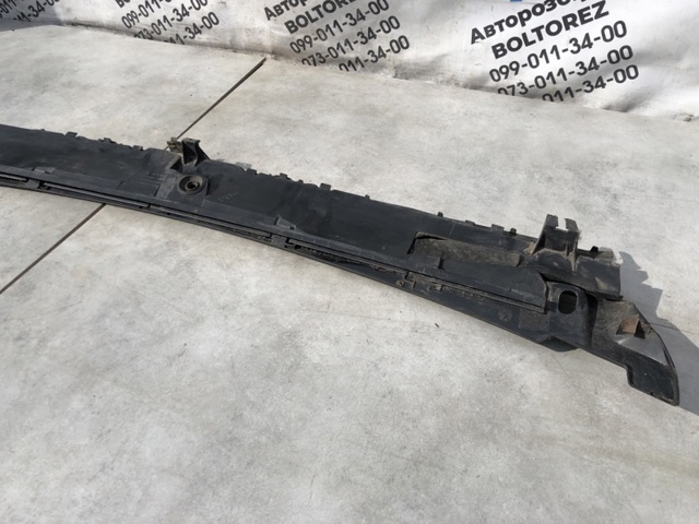 Водостік лобового скла, жабо A1638300152 MERCEDES