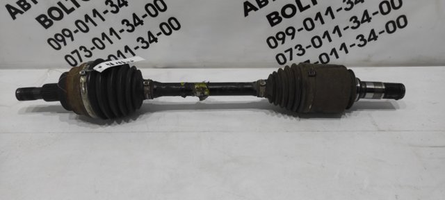 Привід передній лівий A1643300701 MERCEDES
