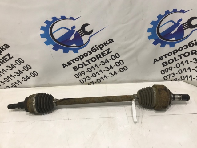 Привід задній A1643501510 MERCEDES