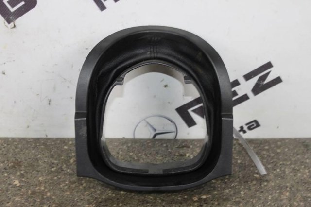 Накладка рульової колонки A1644600095 MERCEDES