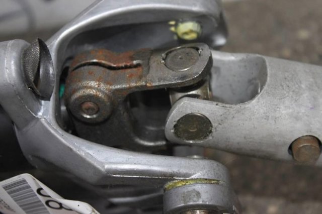 Колонка рульова A1644600916 MERCEDES