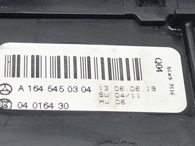 Перемикач світла фар, на "торпеді" A1645450304 MERCEDES