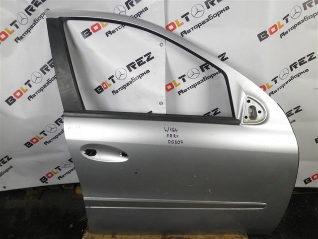 Пасажирські передні двері A1647200205 MERCEDES