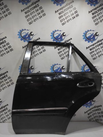Двері пасажирськи задні ліві A1647300105 MERCEDES