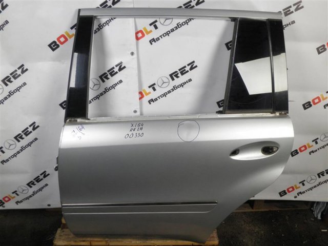 Двері задні A1647300305 MERCEDES
