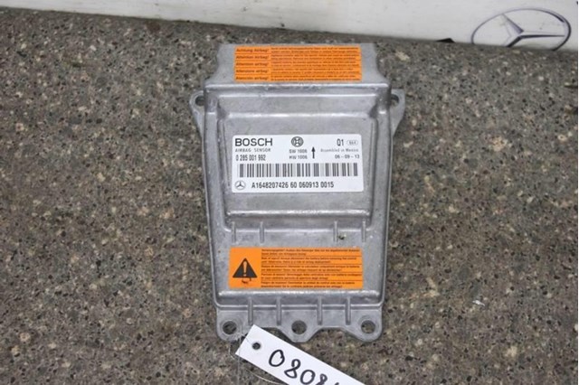 Блок управління airbag A1648207426 MERCEDES