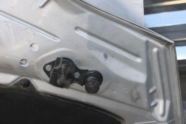 Капот A1648800557 MERCEDES