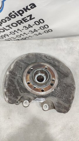 Кулак поворотний лівий A1663500108 MERCEDES