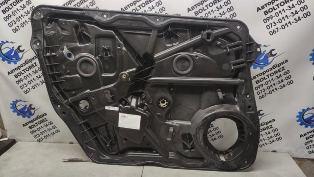 Склопідйомник передньої лівої двері Mercedes ML/GLE