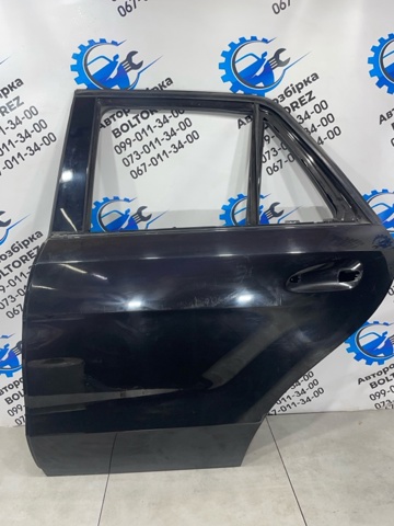 Двері задні, ліві A1667300105 MERCEDES