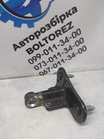 Завіса дверей задніх лівих A1667300137 MERCEDES