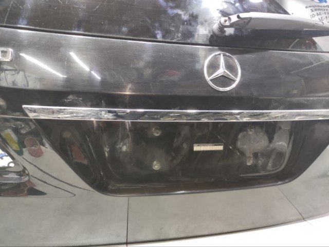 Задні двері багажника Mercedes ML/GLE