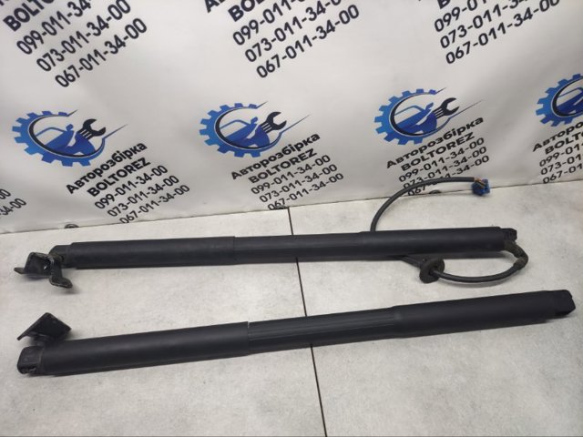 Амортизатор для багажника газовий A1668900430 MERCEDES