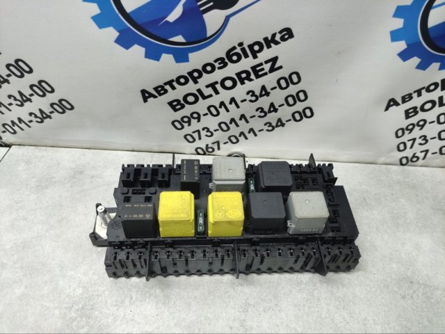 Монтажний блок A1669063801 MERCEDES