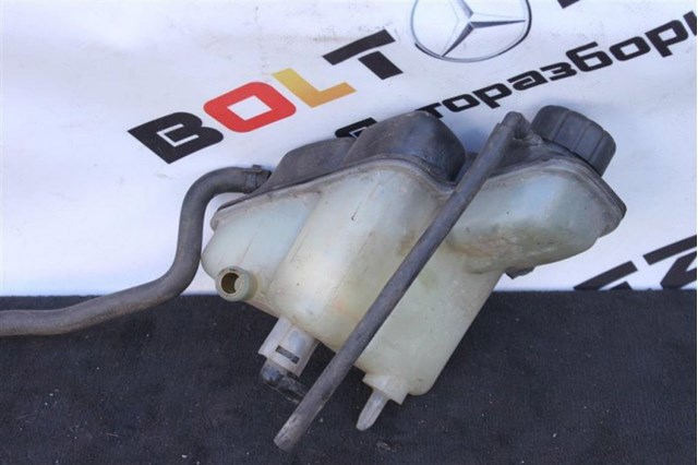 Бачок розширювальний A1685000149 MERCEDES