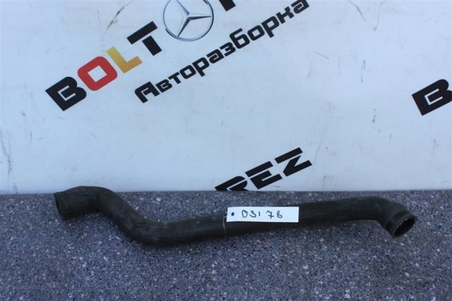 Патрубок системи охолодження A1685010082 MERCEDES