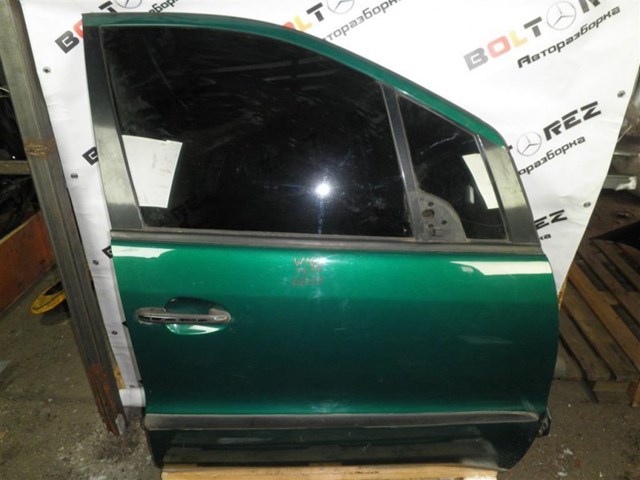 Пасажирські передні двері A1687200405 MERCEDES