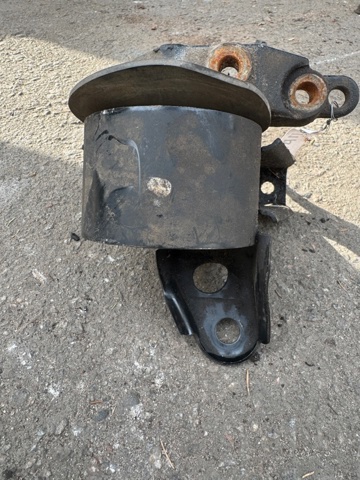 Скло заднє праве A1687351610 MERCEDES