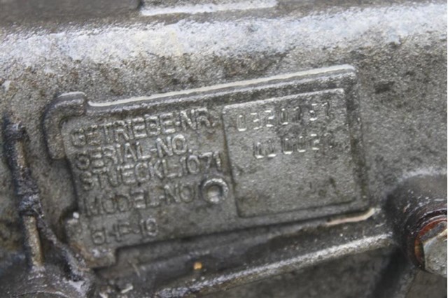 Вікно двері задка A2047400957 MERCEDES