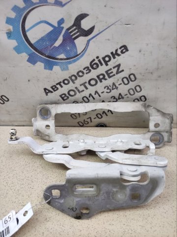 Завіс капота, правий A2048800828 MERCEDES