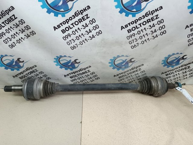 Піввісь задня, ліва A2053504019 MERCEDES