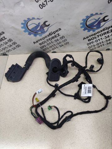 Джгут проводів задніх дверей A2055401042 MERCEDES